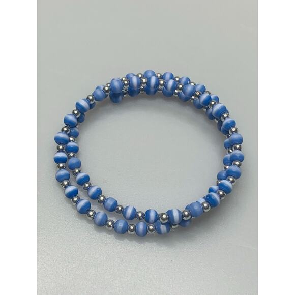 Light Blue Glass Bead Memory Wire Bracelet, One Size Fits All - Picture 2 of 5